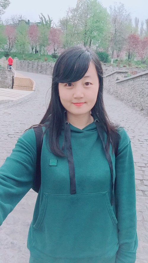 胡銀.jpg